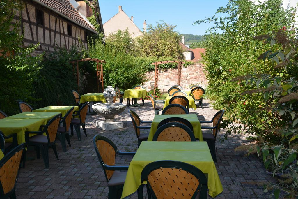 Logis Hotel Du Centre - Halte Ideale En Cyclotourisme Avec Garage A Velos Clos Molsheim Kültér fotó